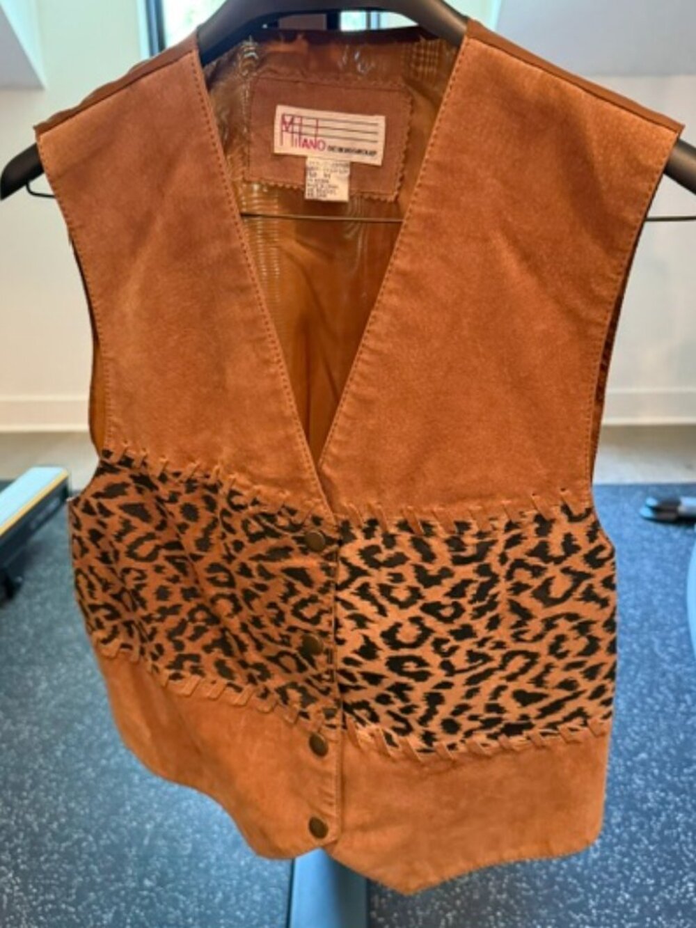 Suede and Cheetah Vest Milano Design Group Size M